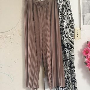Pants - Taupe Wide Leg Pants Pants - Taupe Wide Leg Pants